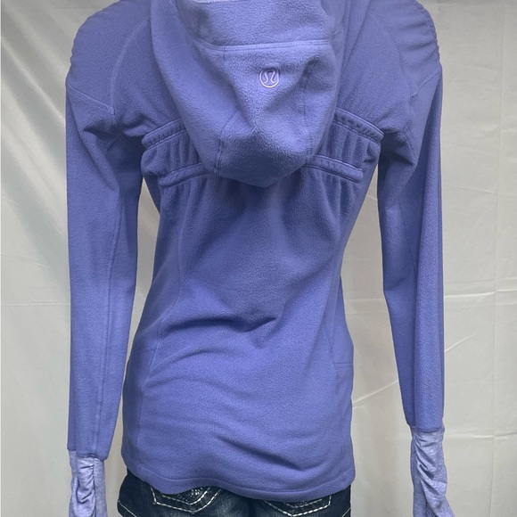 Women’s Size 4 Lululemon Apres Run Pullover Fleece Hoodie - Picture 3 of 6